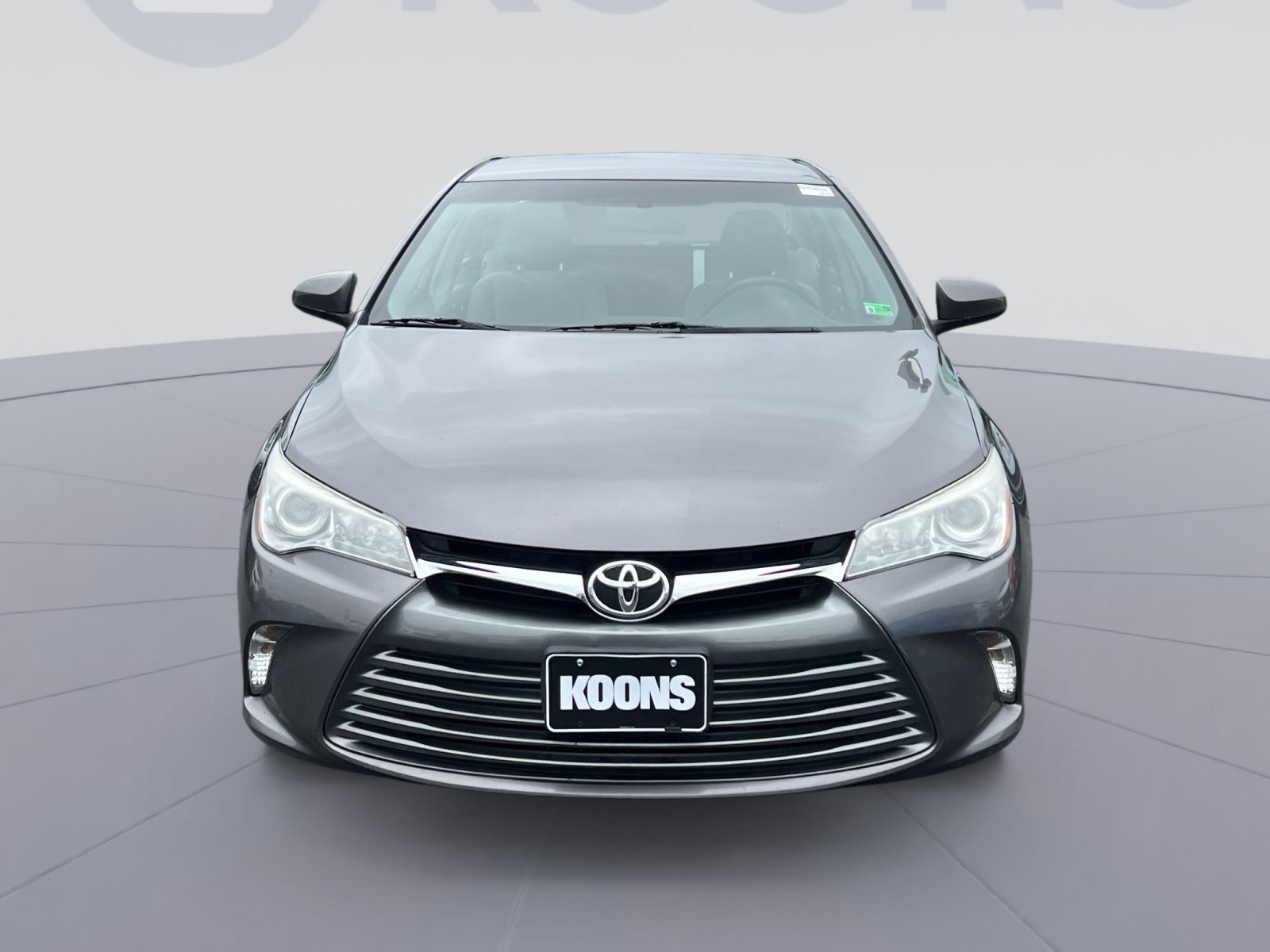 Used 2017 Toyota Camry LE FWD image 4