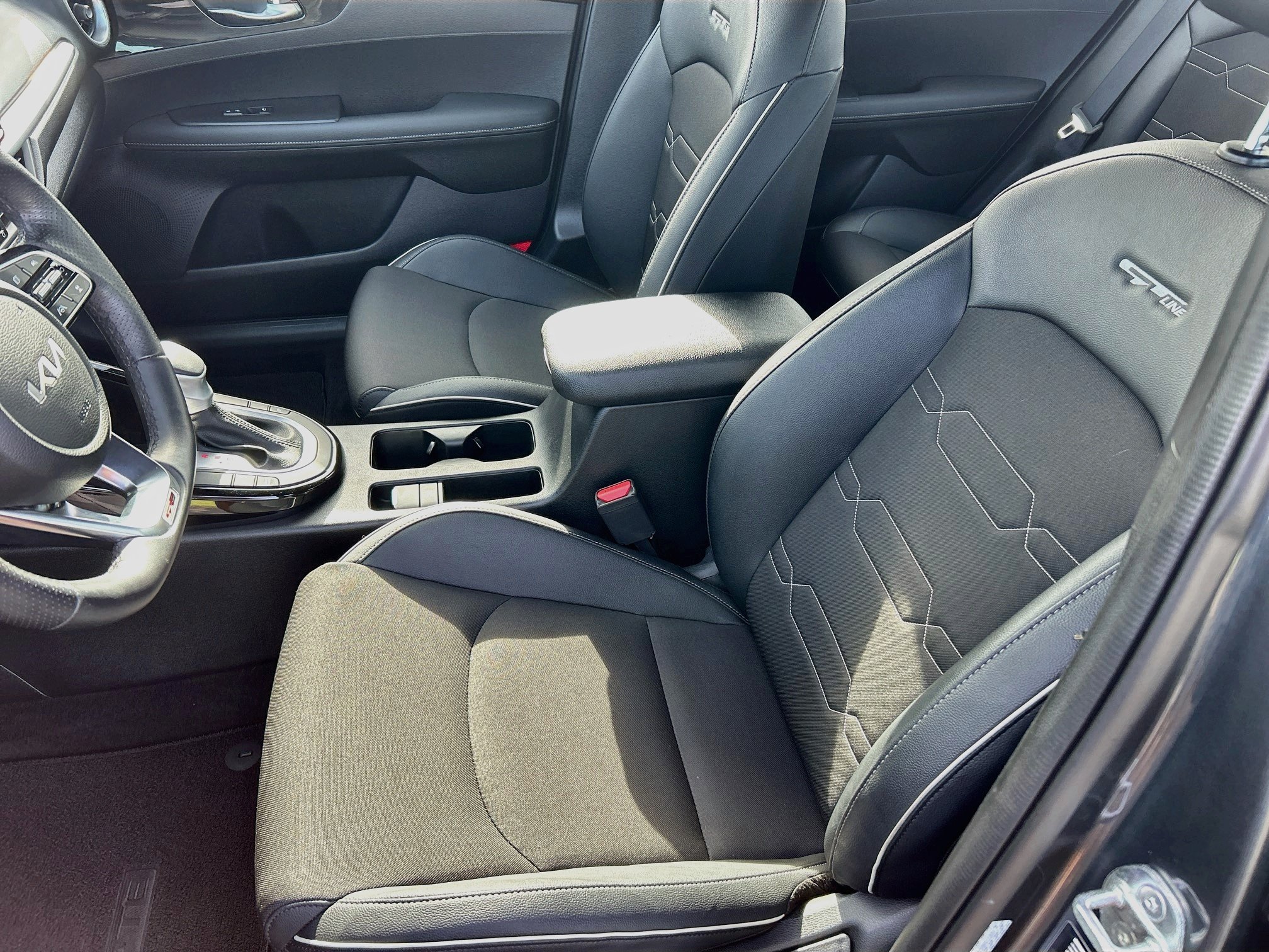 Used 2024 Kia Forte GT-Line FWD image 21