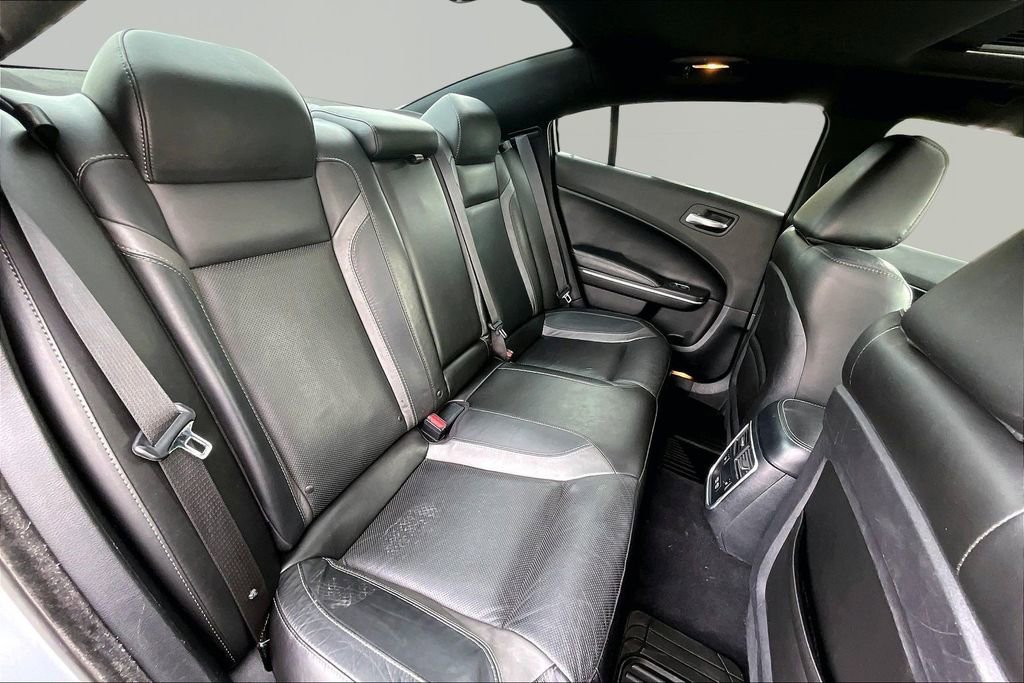 Used 2021 Dodge Charger SXT w/ Leather Interior Group RWD image 27