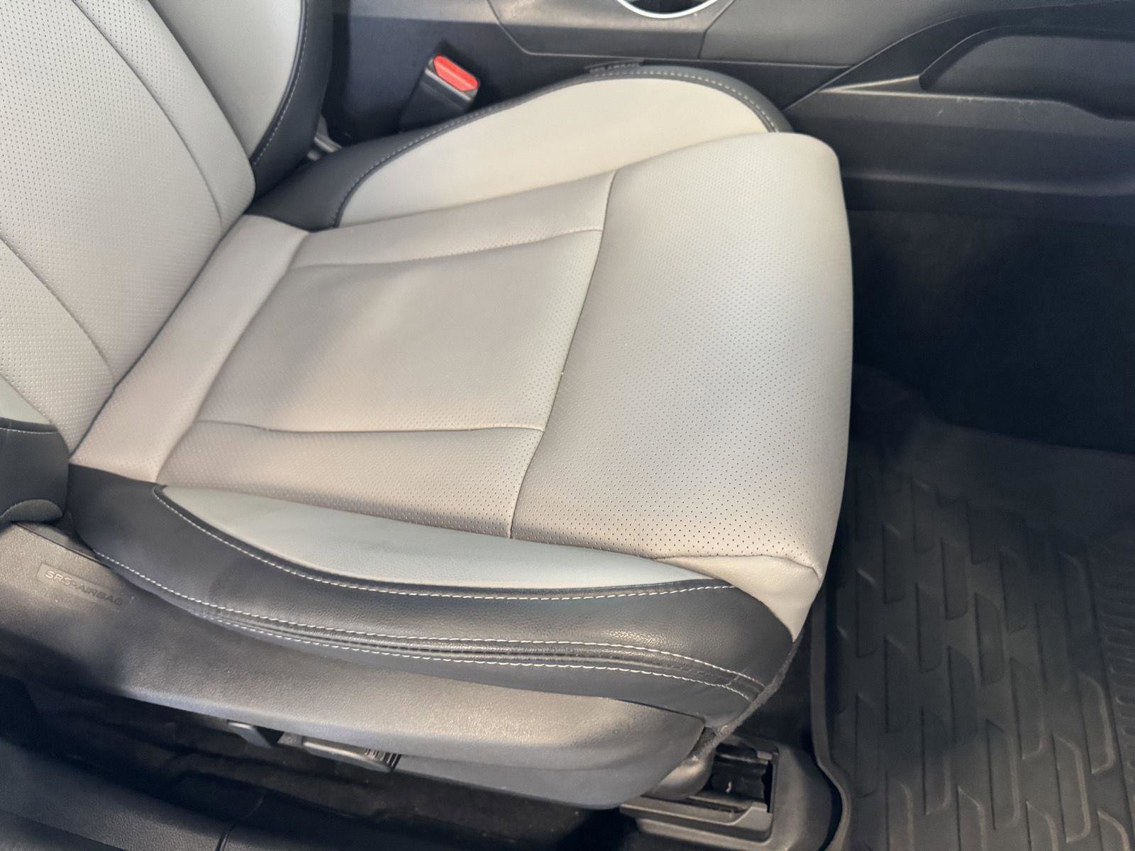 Used 2025 Subaru Outback Limited AWD/4WD image 20