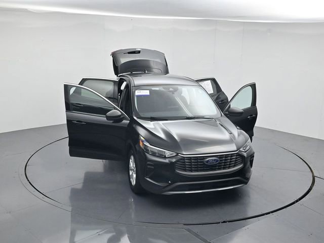 Certified 2024 Ford Escape Active FWD image 45