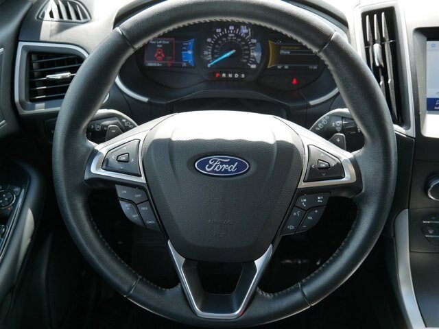 Certified 2020 Ford Edge SEL w/ Convenience Package AWD/4WD image 17