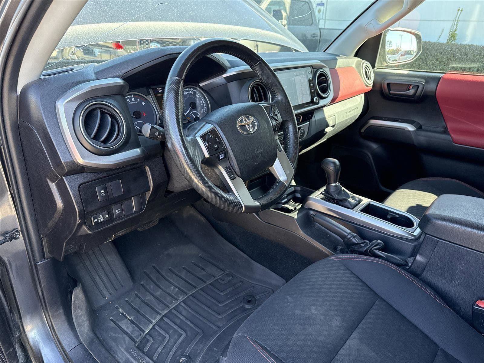Used 2022 Toyota Tacoma SR5 image 37