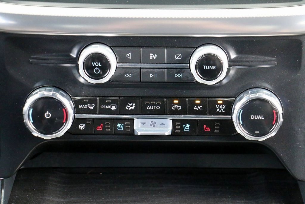 Certified 2024 Ford F150 Lariat w/ FX4 Off-Road Package image 31