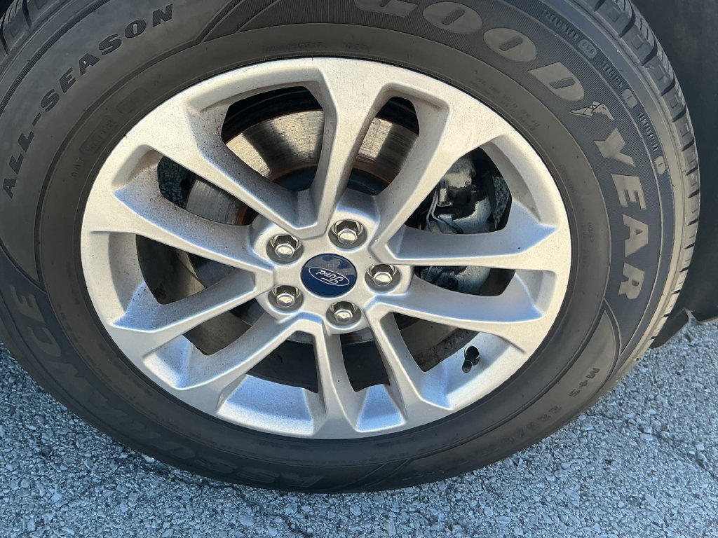Certified 2020 Ford Escape SE AWD/4WD image 23