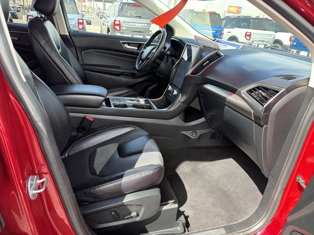 Certified 2022 Ford Edge Titanium AWD/4WD image 19