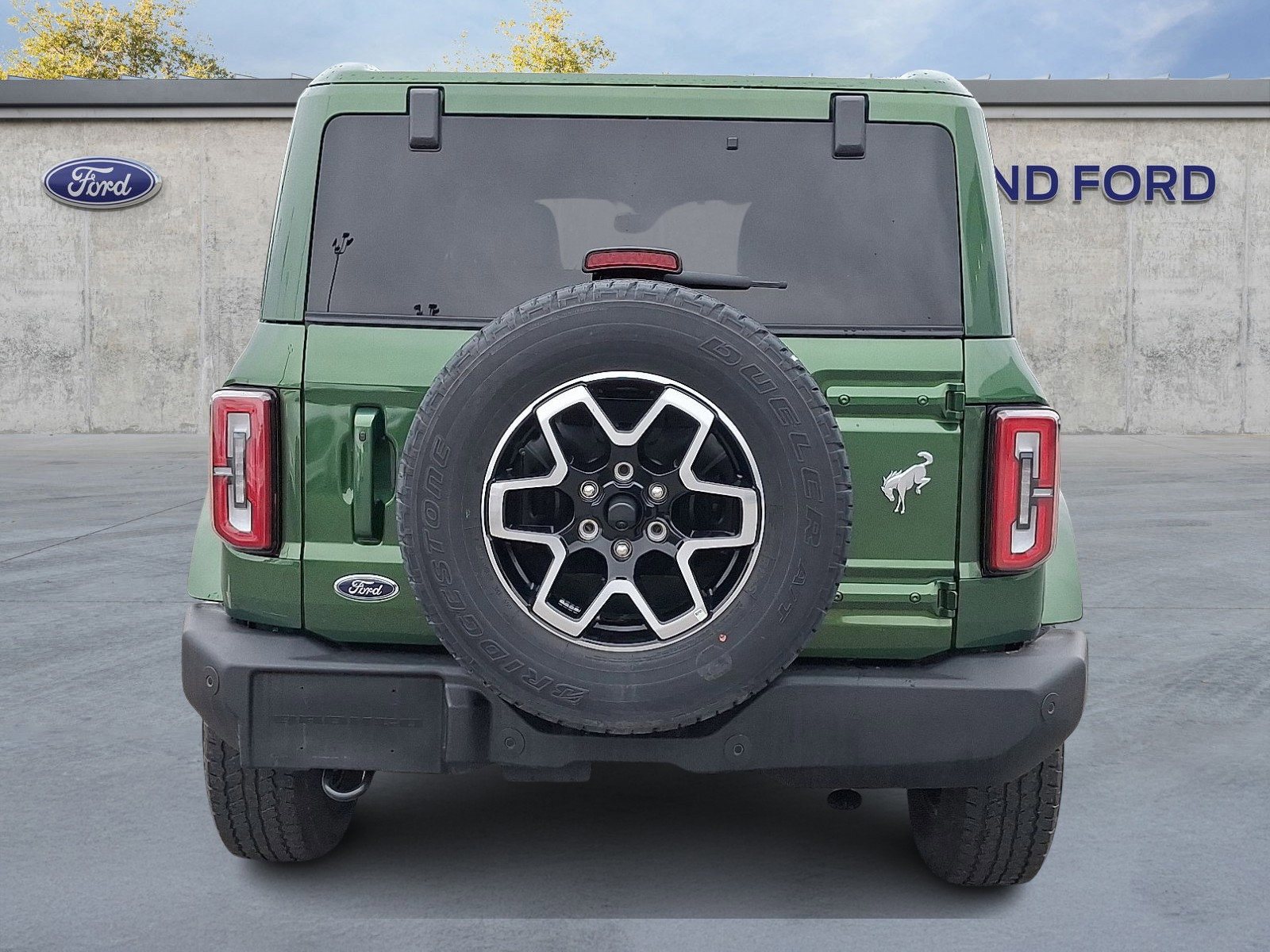 Certified 2025 Ford Bronco Outer Banks image 3