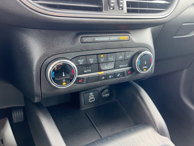 Certified 2024 Ford Escape Active AWD/4WD image 14