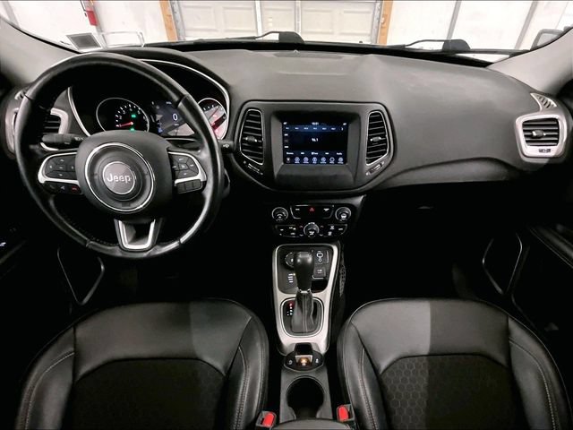 Used 2021 Jeep Compass Latitude w/ Convenience Group AWD/4WD image 14