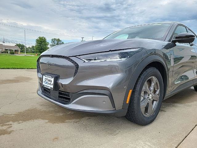 Certified 2023 Ford Mustang Mach-E Select AWD/4WD image 14