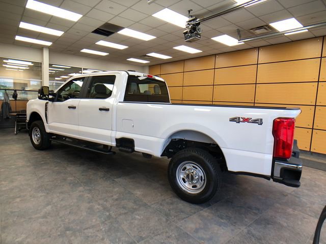 Certified 2023 Ford F350 XL w/ Snow Plow/Camper Package AWD/4WD image 5