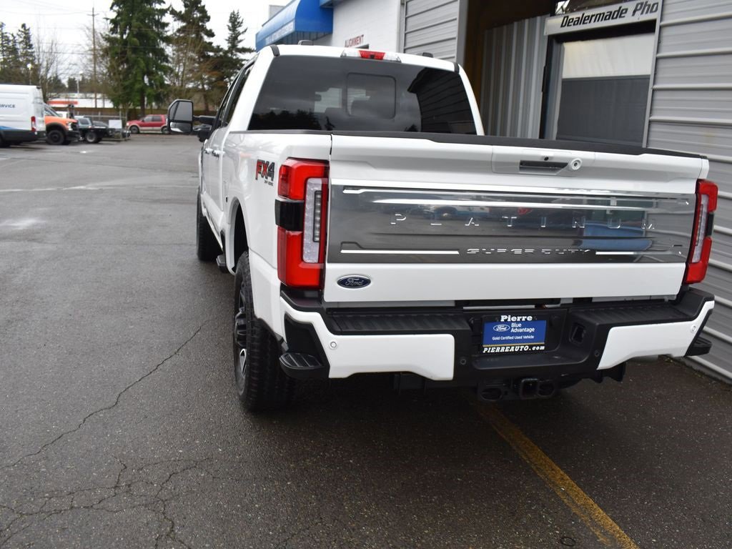 Certified 2024 Ford F350 Platinum w/ FX4 Off-Road Package image 14