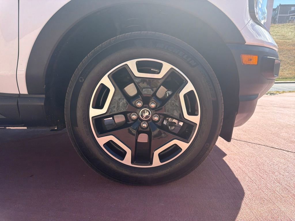 Certified 2024 Ford Bronco Sport Outer Banks AWD/4WD image 33
