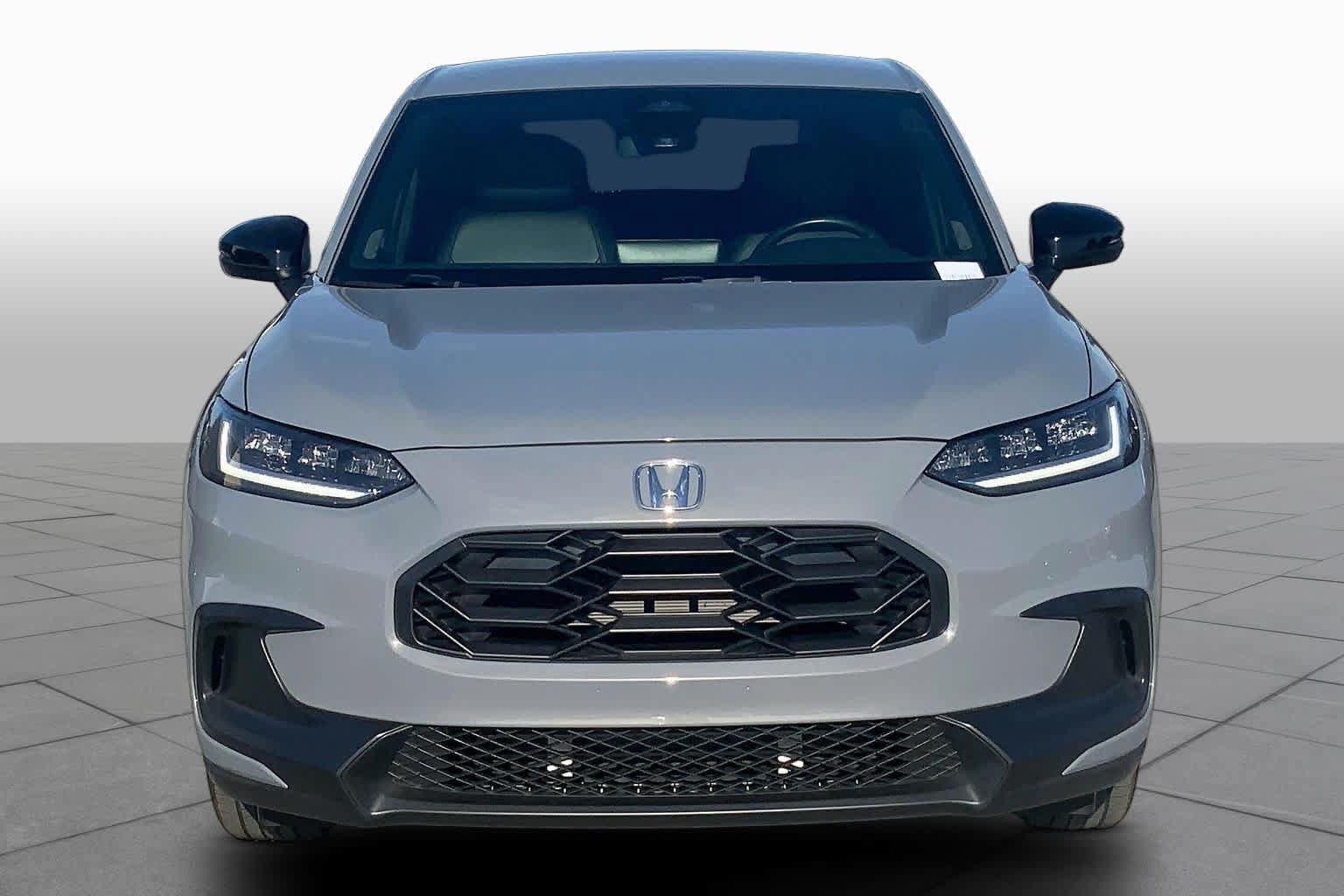 Used 2025 Honda HR-V Sport image 4