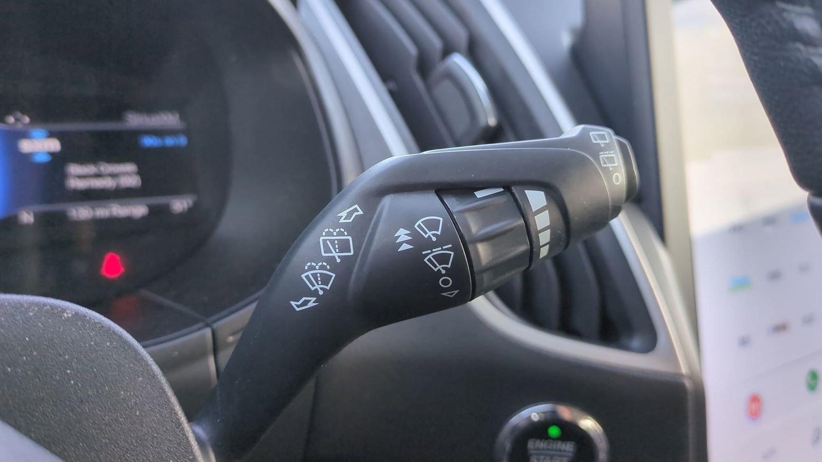 Certified 2022 Ford Edge SEL w/ Convenience Package image 27