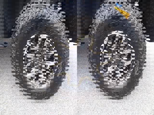 Used 2026 Chevrolet Colorado ZR2 w/ Technology Package image 47