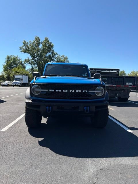 Certified 2024 Ford Bronco Wildtrak AWD/4WD image 2