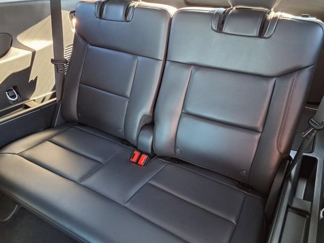 Certified 2025 Ford Explorer ST AWD/4WD image 18