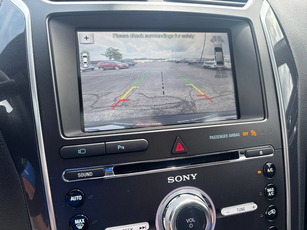 Certified 2018 Ford Explorer Sport w/ Equipment Group 401A AWD/4WD image 15
