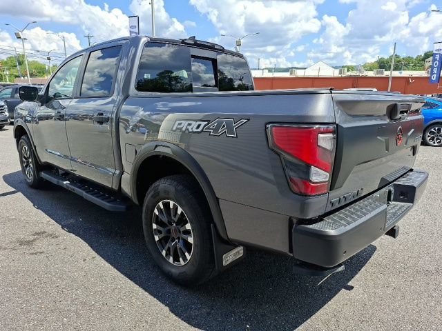 Used 2024 Nissan Titan PRO-4X w/ Pro-4x Convenience Package AWD/4WD image 5