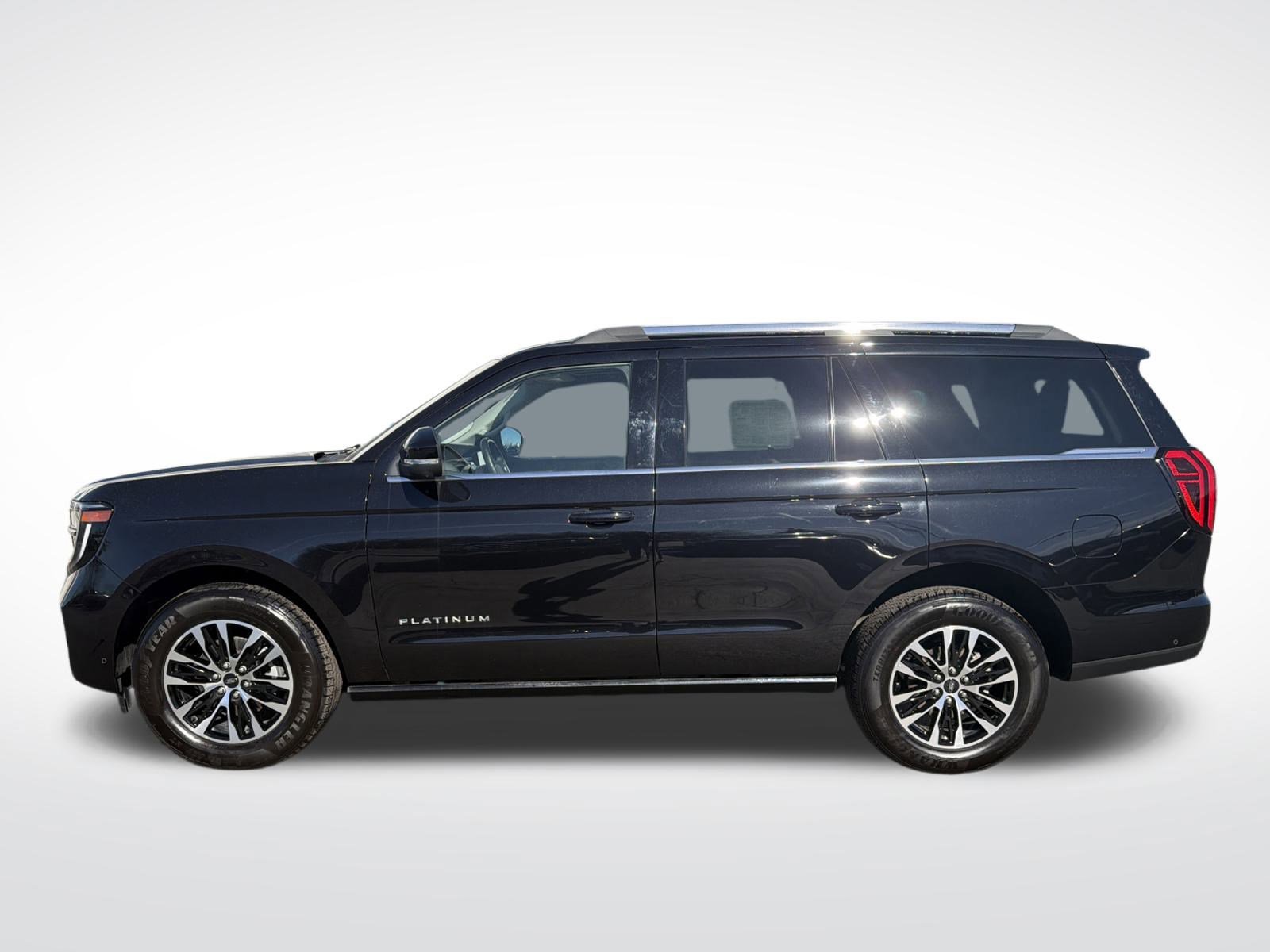 Certified 2025 Ford Expedition Platinum image 8