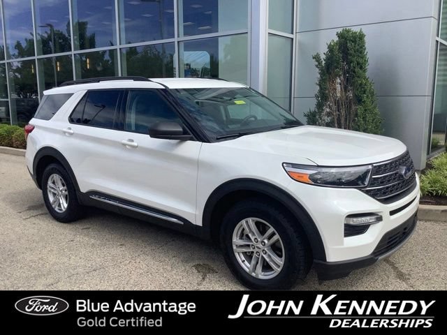 Certified 2023 Ford Explorer XLT w/ Equipment Group 202A AWD/4WD image 1