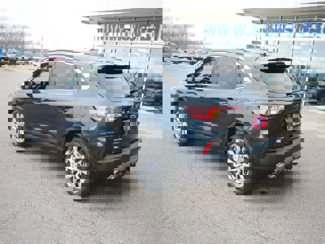 Certified 2022 Ford Escape Titanium w/ Titanium Elite Package image 5