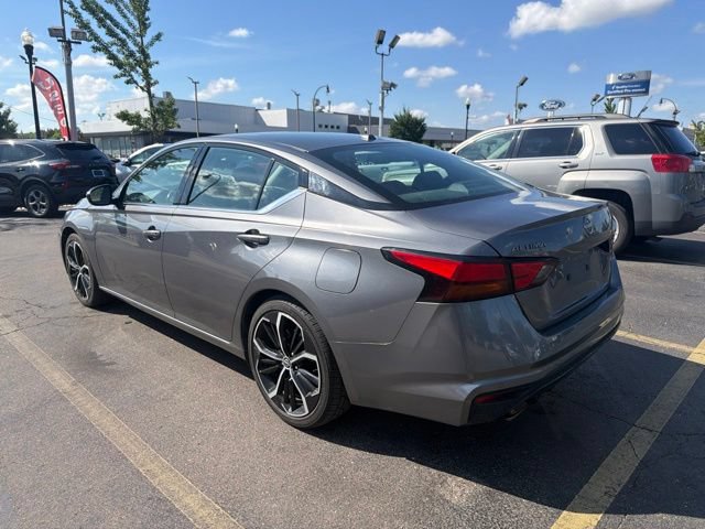 Used 2024 Nissan Altima 2.5 SR FWD image 5