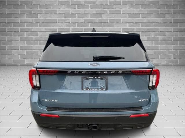Certified 2025 Ford Explorer Active image 4