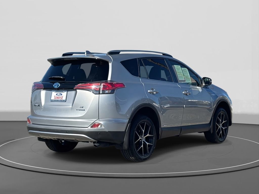Used 2018 Toyota RAV4 SE w/ Advanced Technology Package image 4