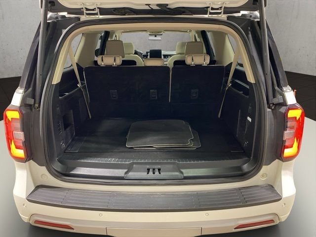 Certified 2024 Ford Expedition Max Platinum AWD/4WD image 23