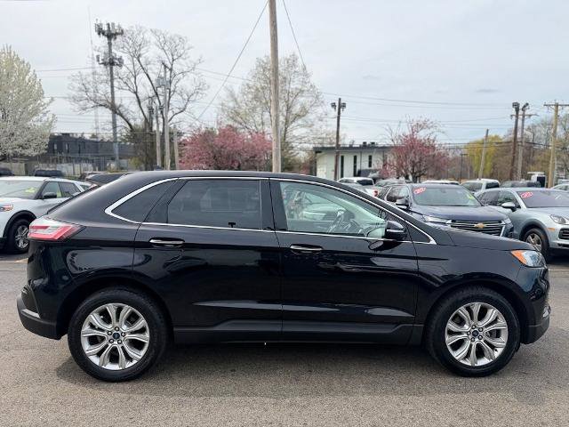 Certified 2020 Ford Edge Titanium w/ Equipment Group 301A AWD/4WD image 9