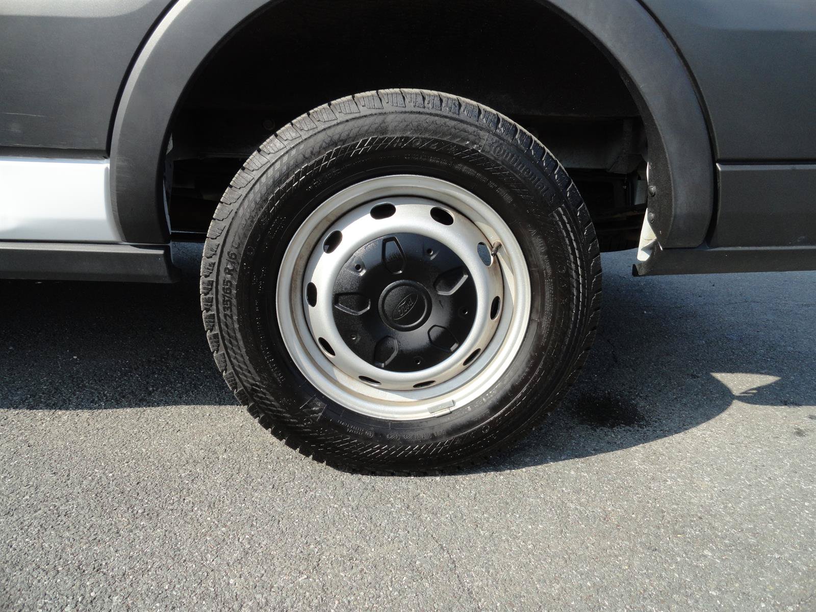 Certified 2024 Ford Transit 350 XL RWD image 9