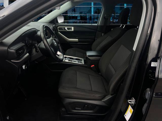 Certified 2023 Ford Explorer XLT RWD image 10