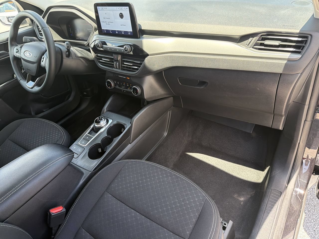Certified 2024 Ford Escape Active FWD image 12