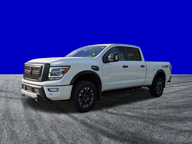 Used 2023 Nissan Titan PRO-4X image 8