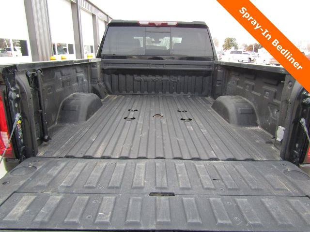 Used 2023 GMC Sierra 2500 Denali w/ Denali Black Diamond Edition AWD/4WD image 27