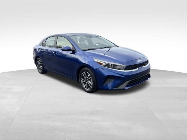 Used 2024 Kia Forte LXS w/ LXS Technology Package image 6