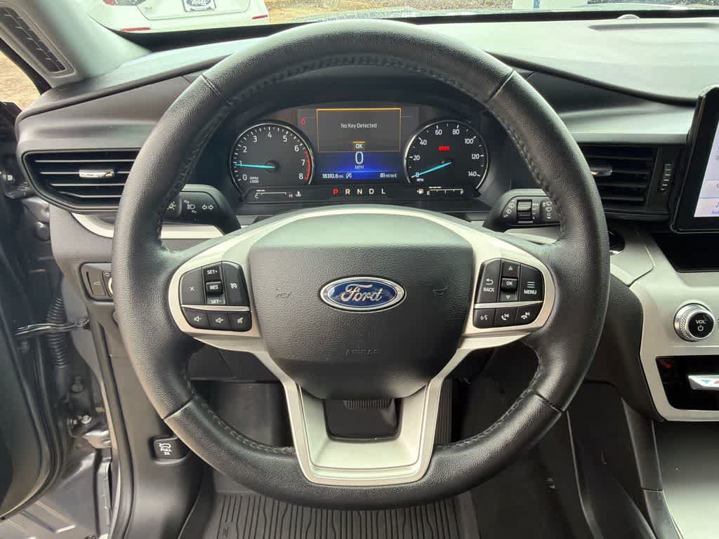 Certified 2024 Ford Explorer XLT AWD/4WD image 23