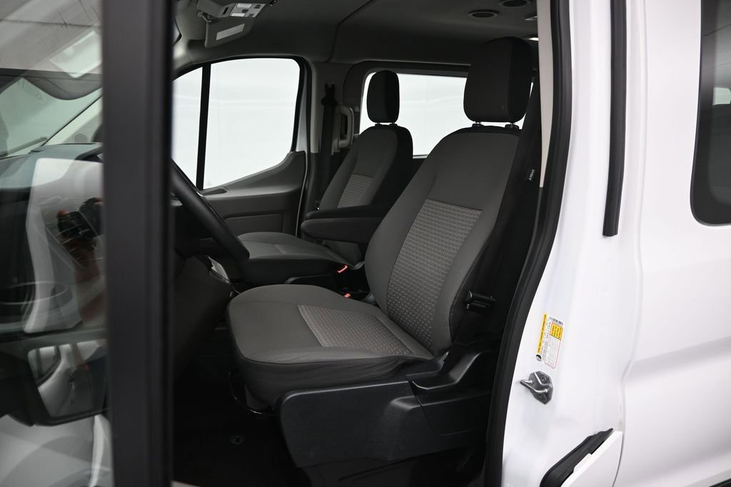 Certified 2023 Ford Transit 350 XLT RWD image 9