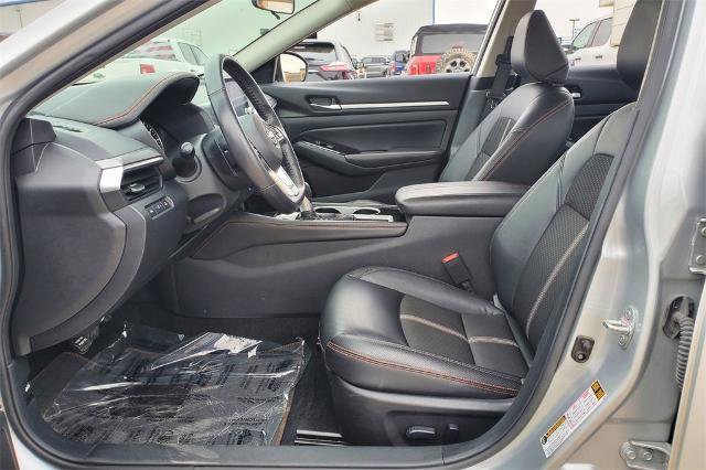 Used 2024 Nissan Altima 2.5 SR image 10