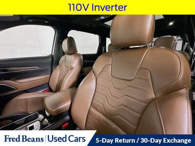 Used 2021 Kia Telluride SX w/ SX Prestige Package image 26