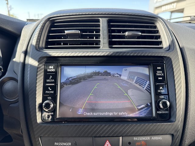 Used 2025 Mitsubishi Outlander Sport AWD image 18