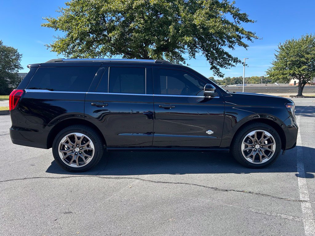 Certified 2025 Ford Expedition King Ranch AWD/4WD image 8