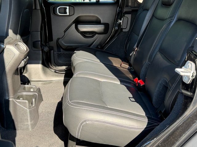Used 2019 Jeep Wrangler Unlimited Sport S AWD/4WD image 7