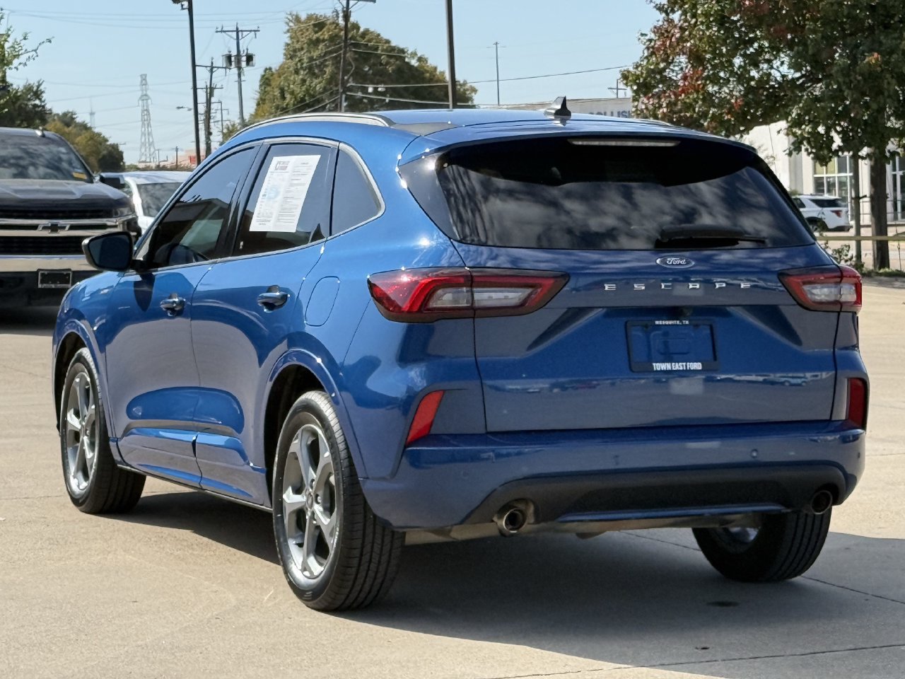 Certified 2023 Ford Escape ST-Line w/ Tech Pack #1 FWD image 5