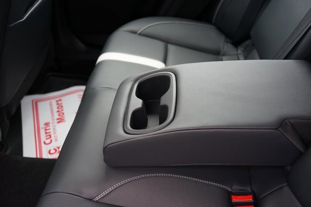 Used 2025 Toyota Camry SE w/ Multimedia Upgrade Package image 10