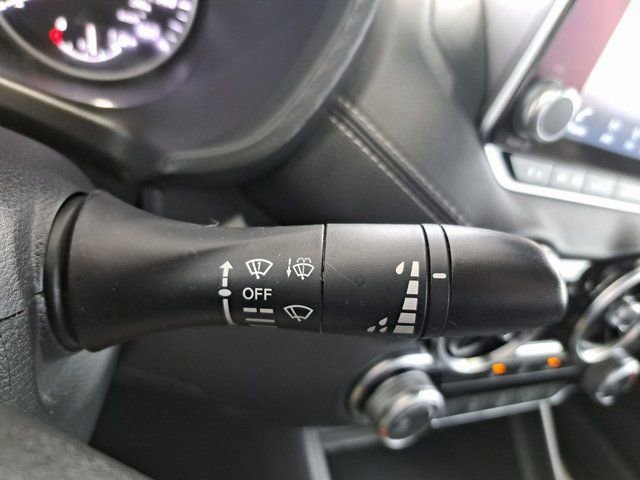 Used 2024 Nissan Sentra SV image 18