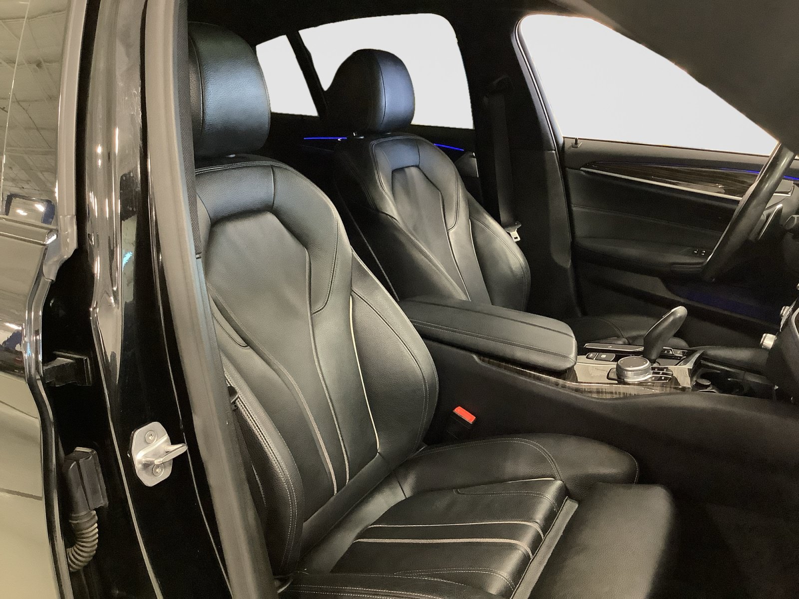 Used 2019 BMW 530i RWD image 22