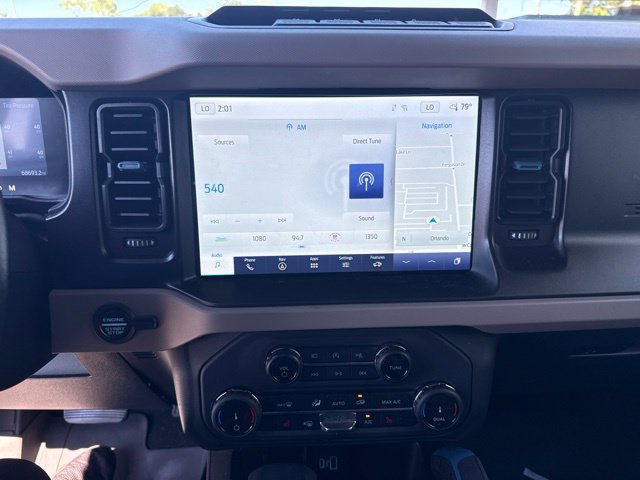 Certified 2022 Ford Bronco Wildtrak AWD/4WD image 11